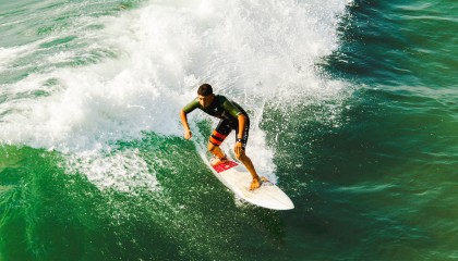 开云体育网址-《直播热潮：百万观众在线观看电竞决赛》，电竞现场直播
