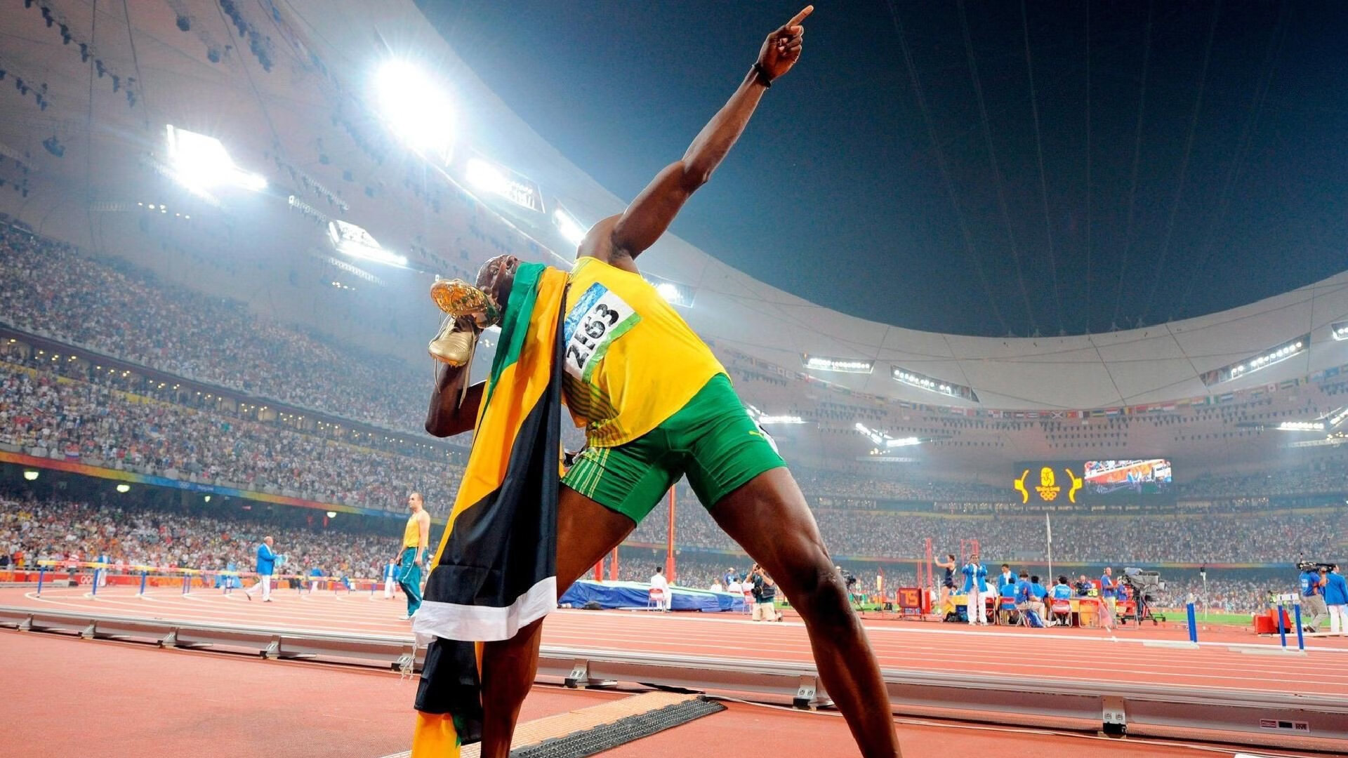 关键封盖：李磊封阻对手最后一攻，守住胜利！